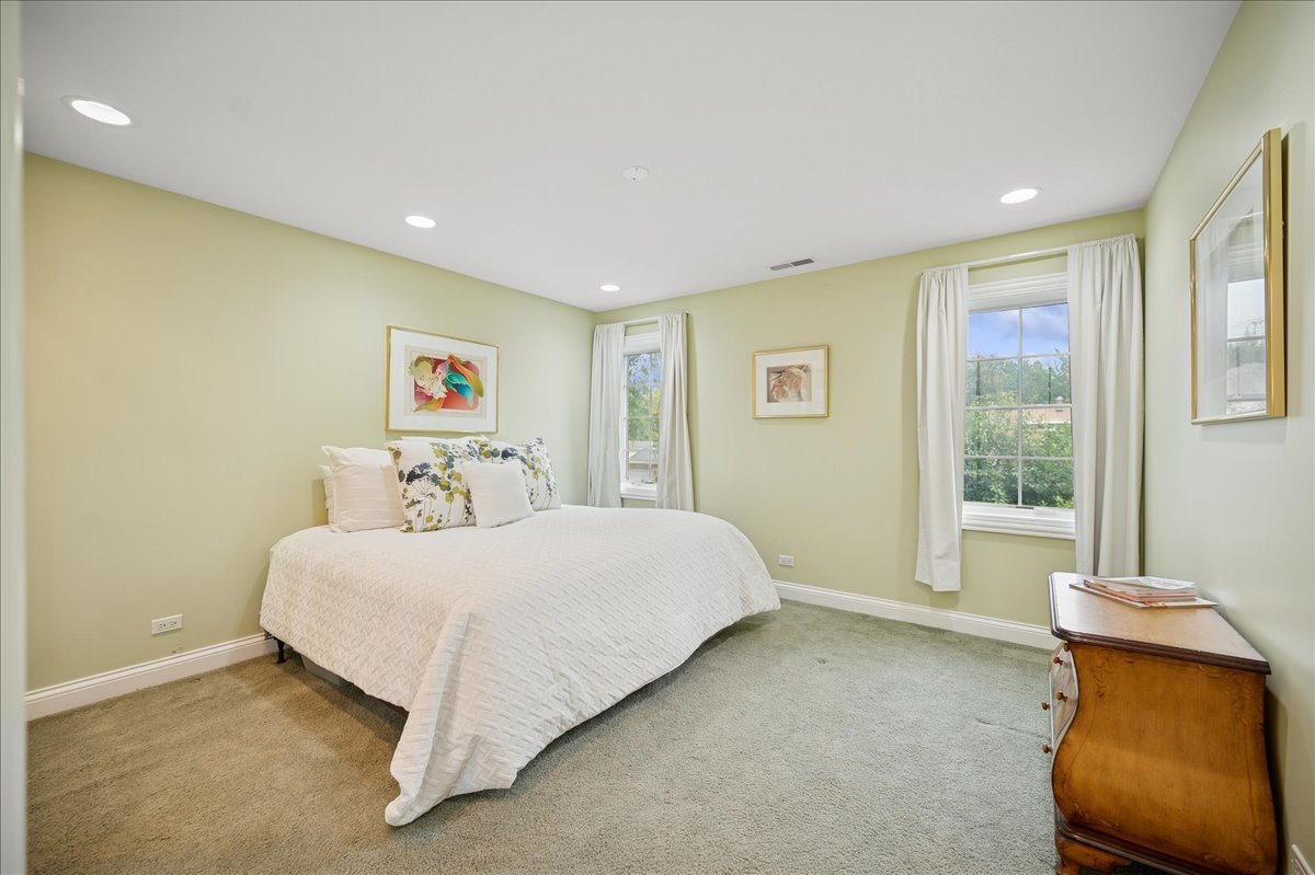 311 Root Street Park Ridge, IL 60068 - Photo 18 of 30