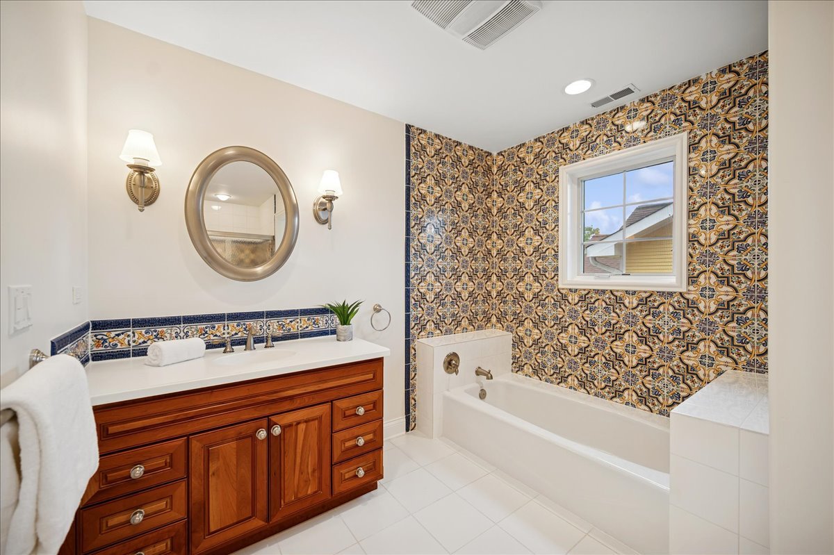 311 Root Street Park Ridge, IL 60068 - Photo 22 of 30