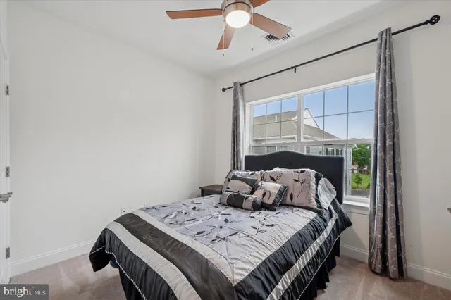 $299,900 | 200 Harvin Way, Unit 231, Brookhaven, PA 19015