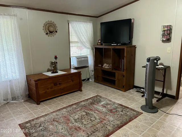 $189,000 | 251 Paradise Shores Road, Crescent City, FL 32112