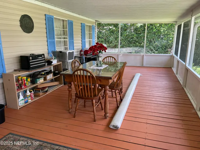 $189,000 | 251 Paradise Shores Road, Crescent City, FL 32112