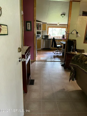 $189,000 | 251 Paradise Shores Road, Crescent City, FL 32112