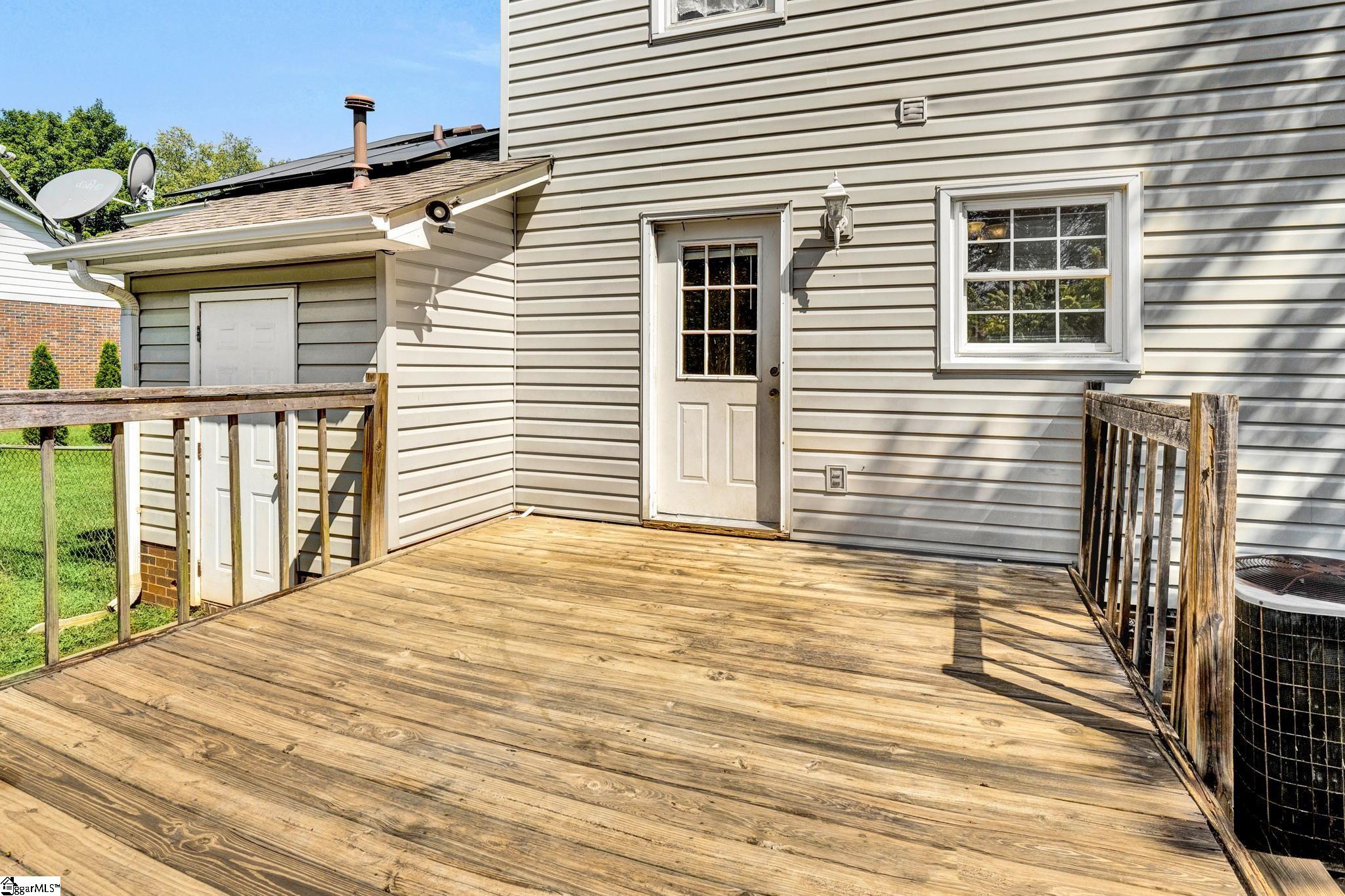 104 Brown Road Simpsonville, SC 29681 - Photo 29 of 32 Gallery Image 29