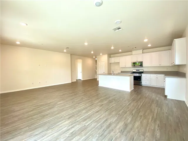 $3,800 | 4733 Rogers Way, Ontario, CA 91762