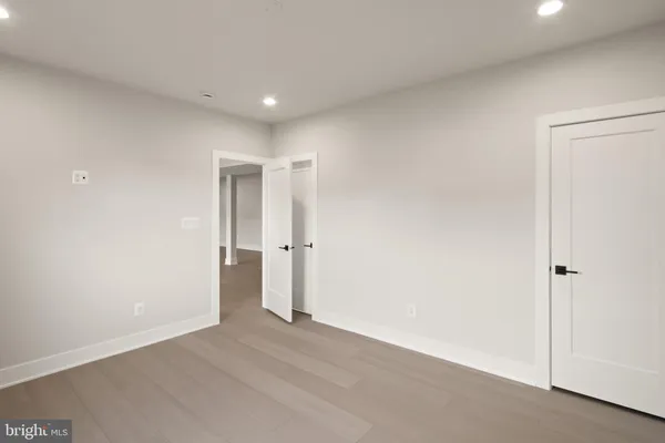 $8,890 | 857 North Manchester Street, Arlington, VA 22205
