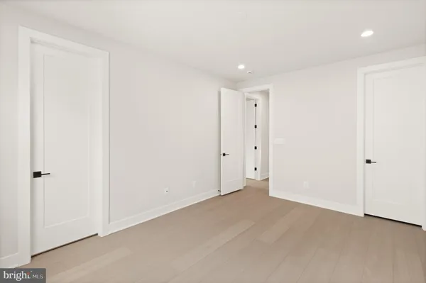 $8,890 | 857 North Manchester Street, Arlington, VA 22205