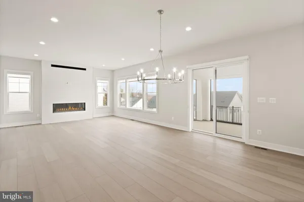 $8,890 | 857 North Manchester Street, Arlington, VA 22205