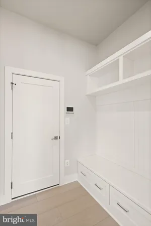 $8,890 | 857 North Manchester Street, Arlington, VA 22205