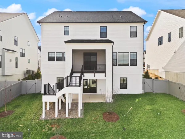 $8,890 | 857 North Manchester Street, Arlington, VA 22205