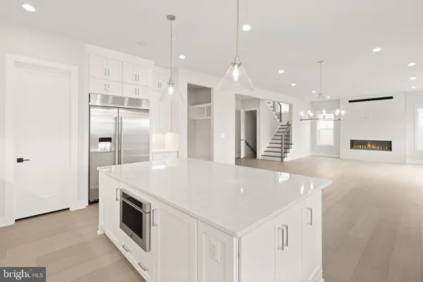 $8,890 | 857 North Manchester Street, Arlington, VA 22205