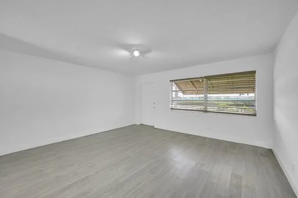 $3,000 | 1308 South Congress Avenue, Delray Beach, FL 33445
