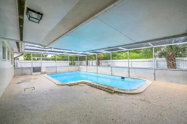 $3,000 | 1308 South Congress Avenue, Delray Beach, FL 33445