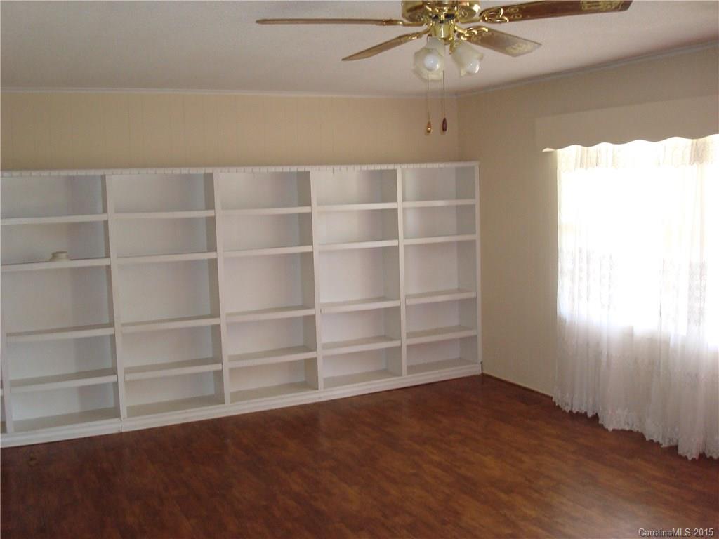 1411 Mayberry Road Dallas, NC 28034 - Photo 11 of 24 Gallery Image 11