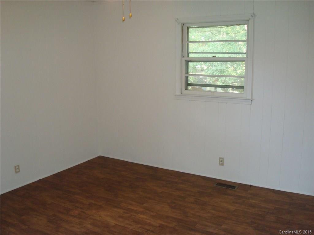 1411 Mayberry Road Dallas, NC 28034 - Photo 13 of 24 Gallery Image 13