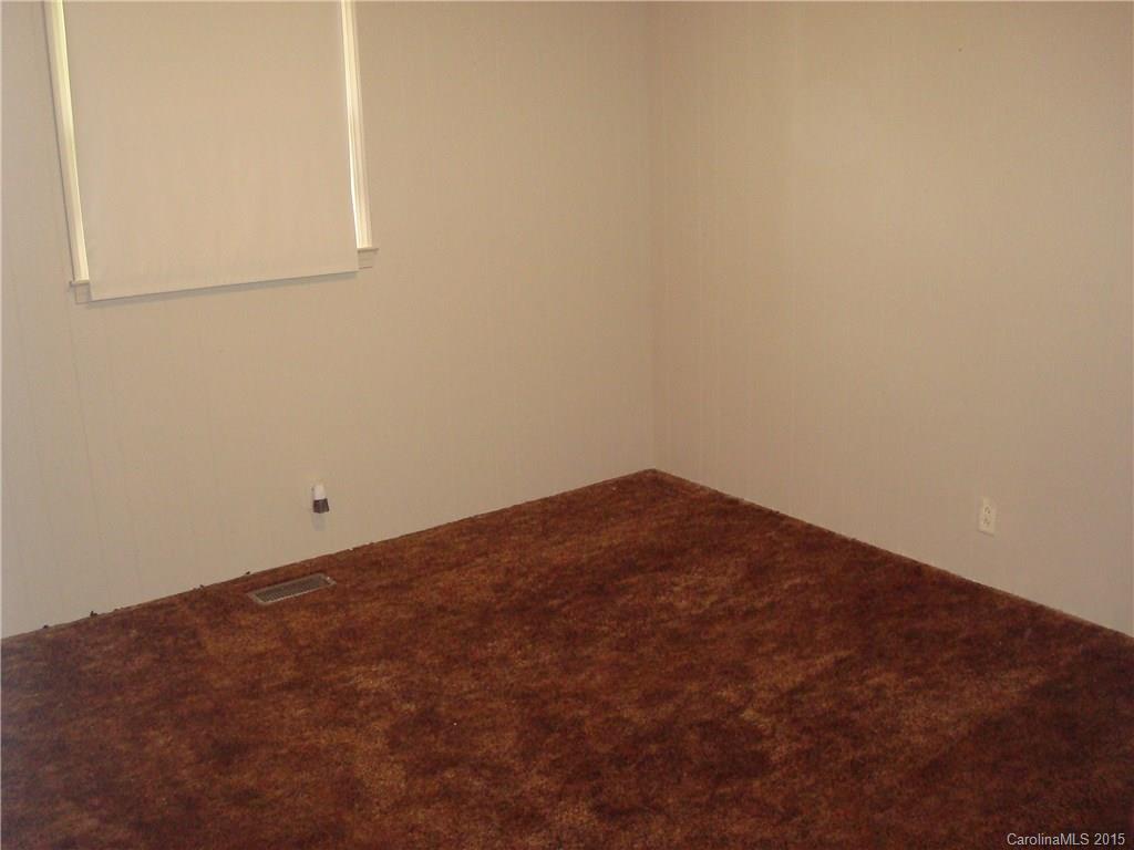 1411 Mayberry Road Dallas, NC 28034 - Photo 15 of 24 Gallery Image 15