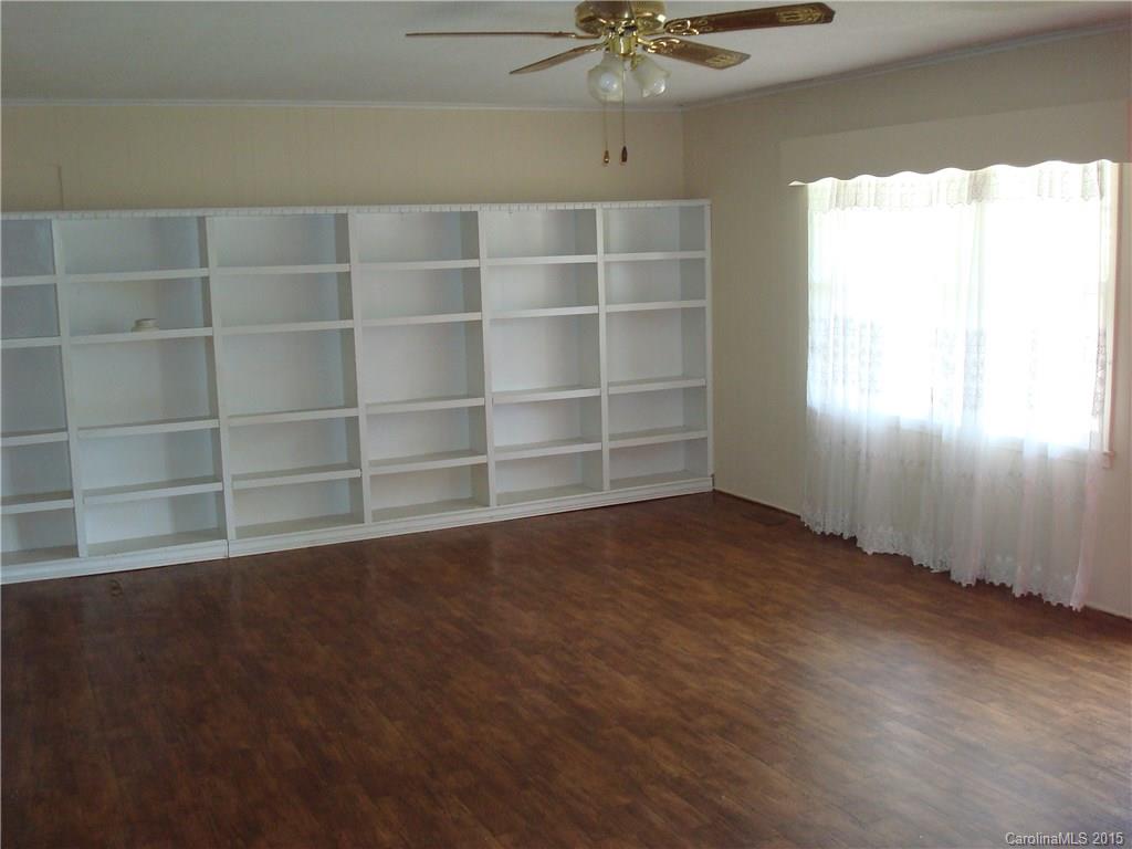 1411 Mayberry Road Dallas, NC 28034 - Photo 16 of 24 Gallery Image 16
