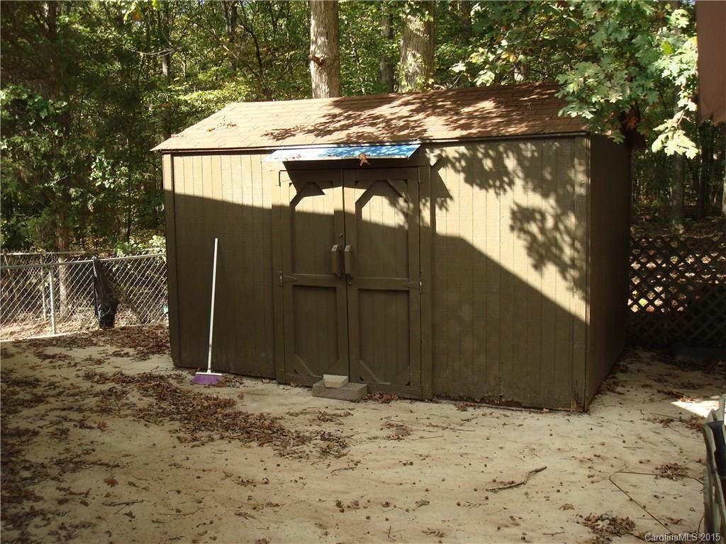 1411 Mayberry Road Dallas, NC 28034 - Photo 5 of 24 Gallery Image 5