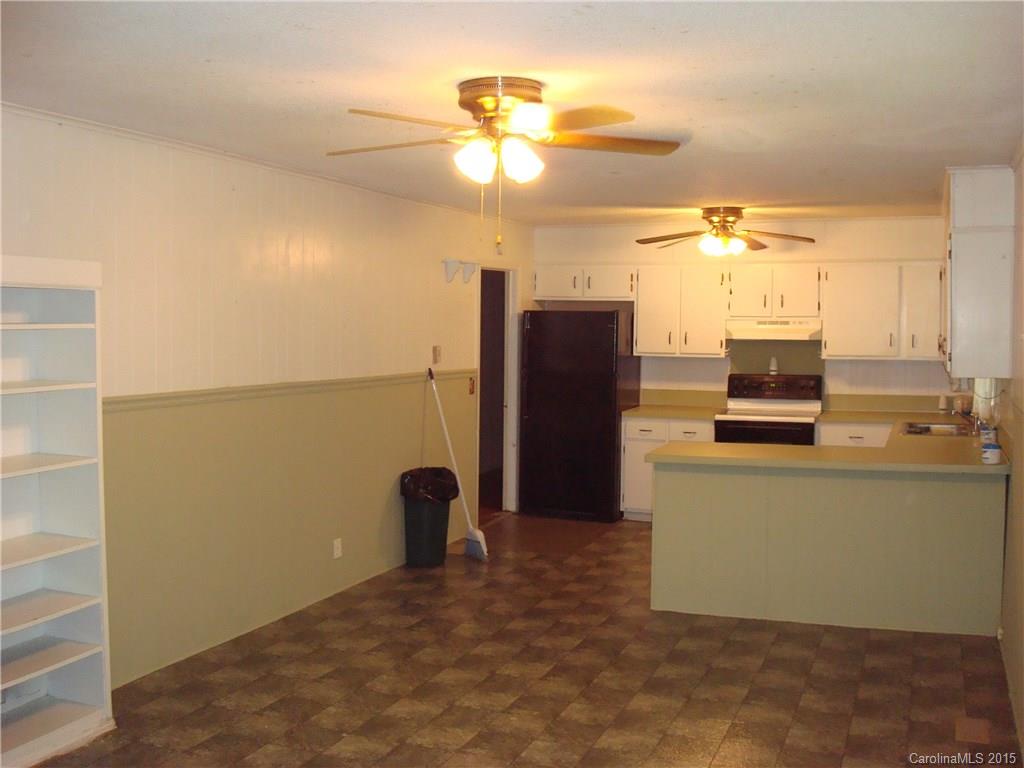 1411 Mayberry Road Dallas, NC 28034 - Photo 9 of 24 Gallery Image 9