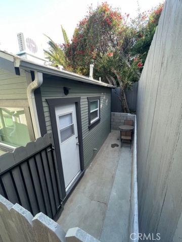 $2,200 | 2127 Glendale Boulevard, Silver Lake, CA 90039