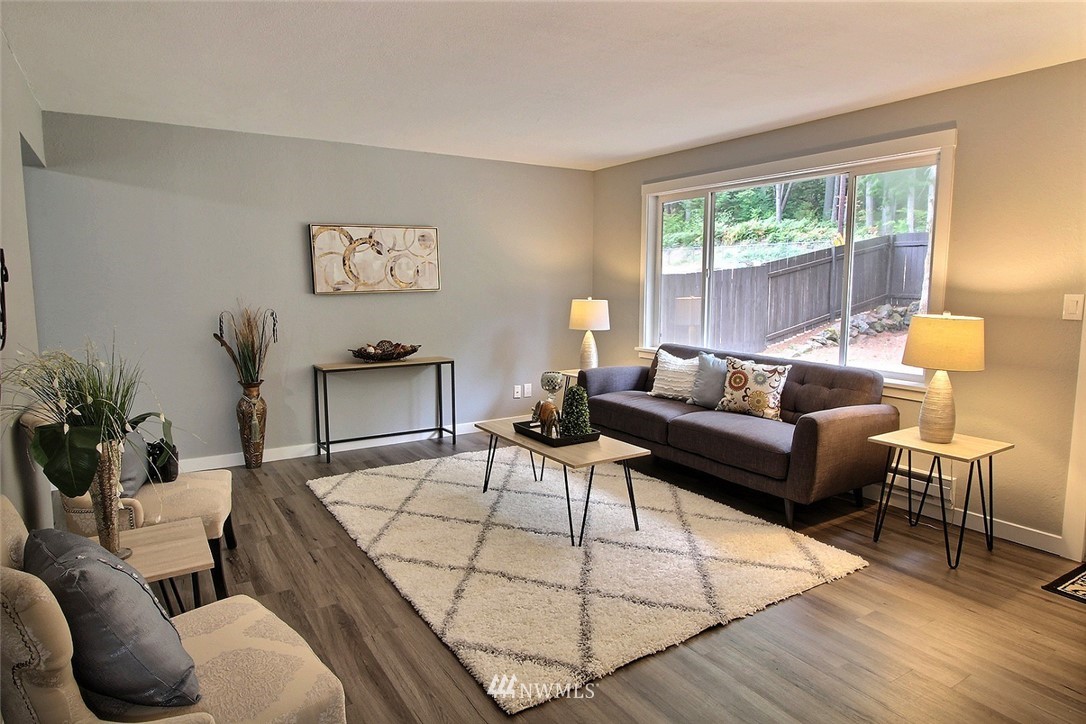 17720 Southeast Petrovitsky Road Renton, WA 98058 - Photo 8 of 23