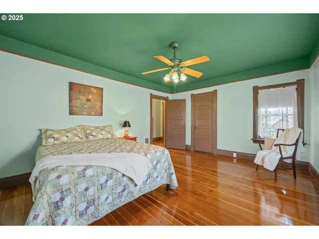 $510,000 | 221 Main Street, Riddle, OR 97469