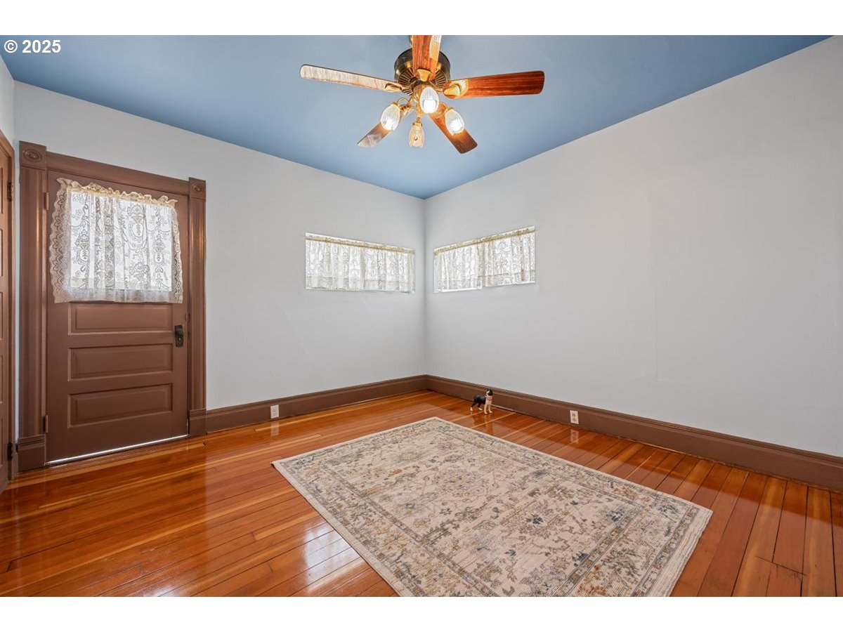 221 Main Street Riddle, OR 97469 - Photo 33 of 43 Bedroom