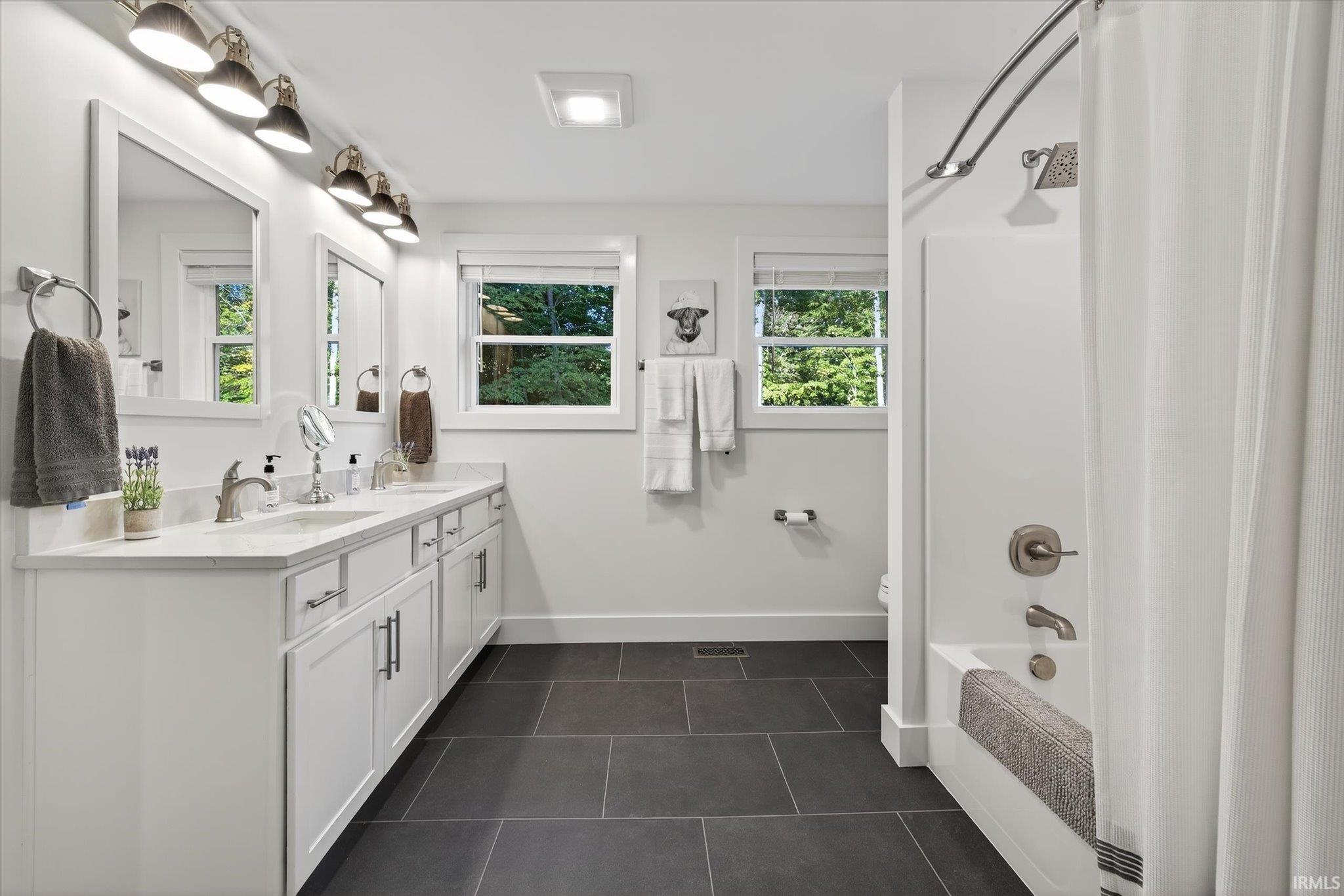 5999 Nehrt Road Bloomington, IN 47408 - Photo 13 of 36