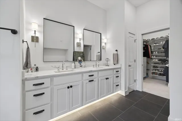 $1,350,000 | 5999 Nehrt Road, Bloomington, IN 47408