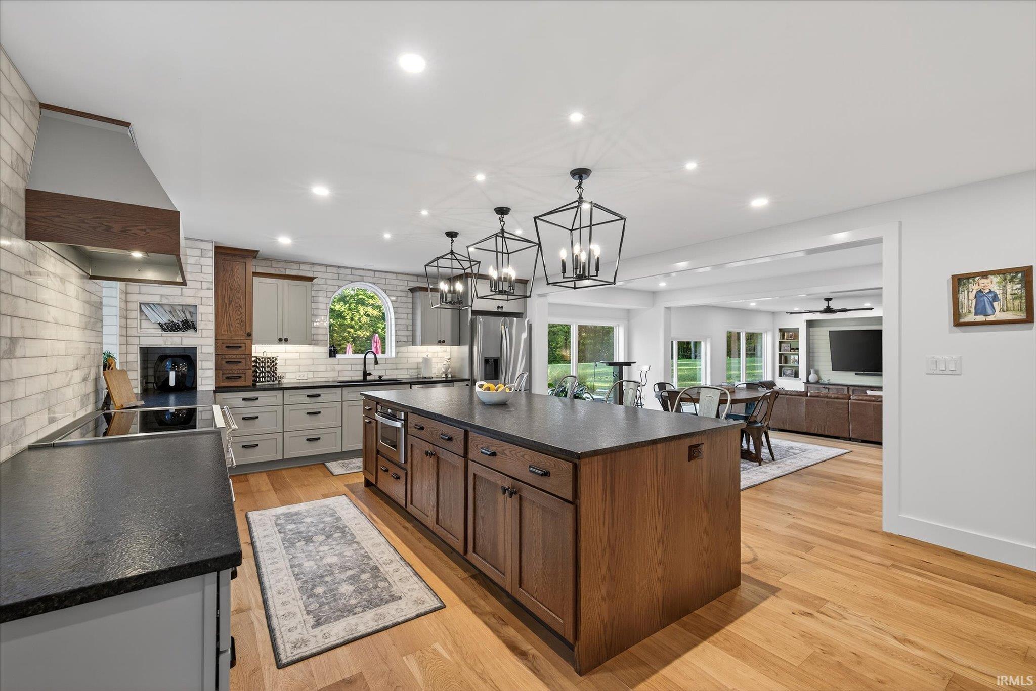 5999 Nehrt Road Bloomington, IN 47408 - Photo 5 of 36