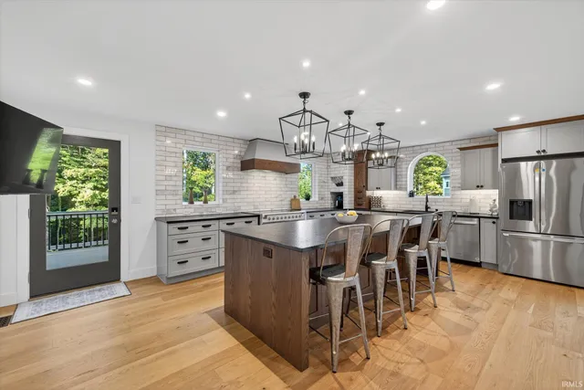 $1,350,000 | 5999 Nehrt Road, Bloomington, IN 47408