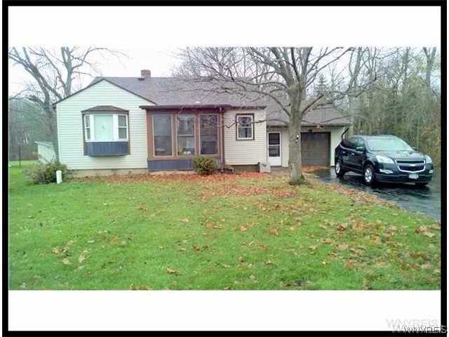 6358 Ward Road Wheatfield, NY 14132 - Photo 1 of 1 Exterior Front