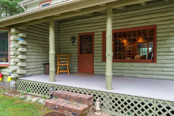 $599,000 | 27 Doggett Road, Westport Island, ME 04578