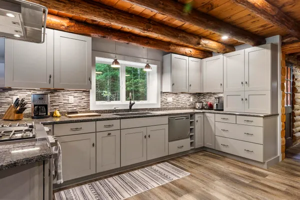 $599,000 | 27 Doggett Road, Westport Island, ME 04578
