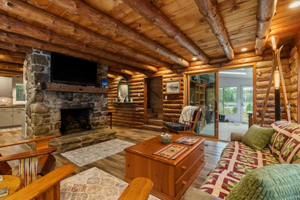 $599,000 | 27 Doggett Road, Westport Island, ME 04578