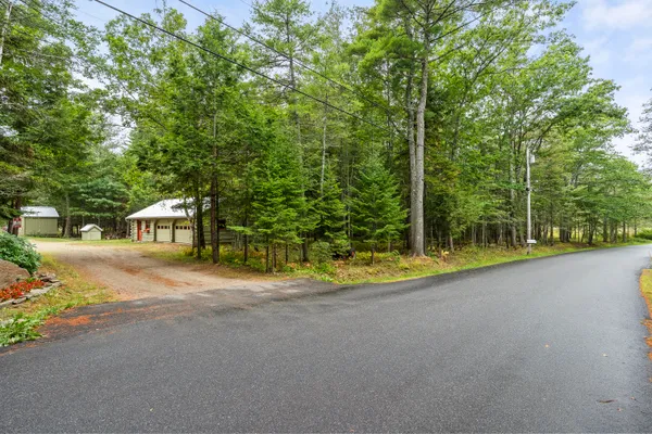 $599,000 | 27 Doggett Road, Westport Island, ME 04578