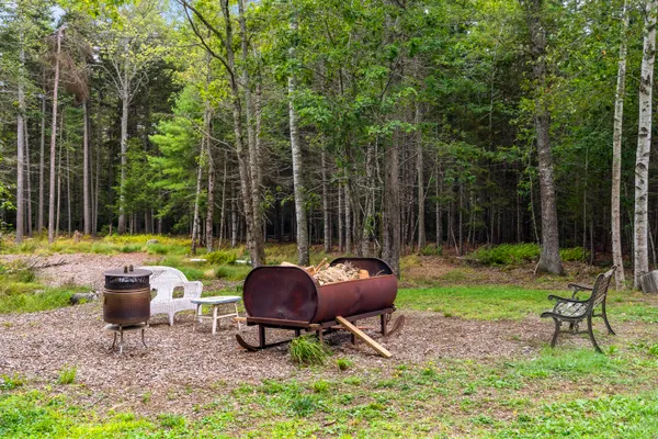 $599,000 | 27 Doggett Road, Westport Island, ME 04578