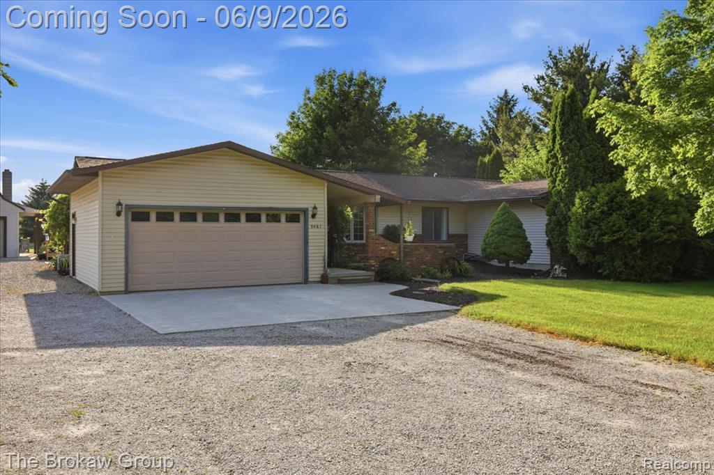 5461 North Henderson Road Davison, MI 48423 - Photo 5 of 64