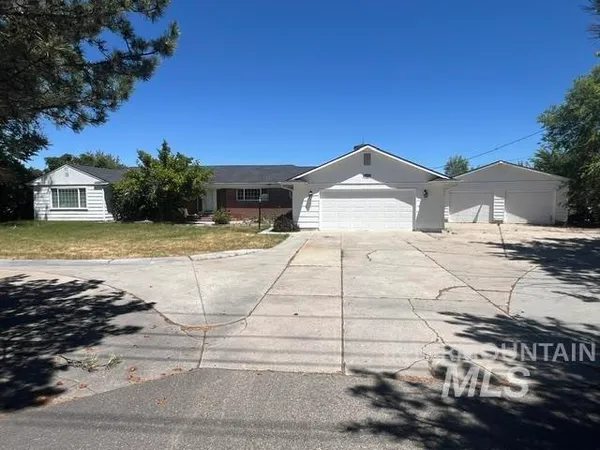 $599,999 | 11700 West Chinden Ridge Drive, Boise, ID 83714