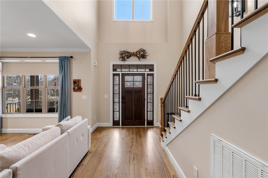 10 Colonel Storrs Court Greer, SC 29650 - Photo 3 of 48