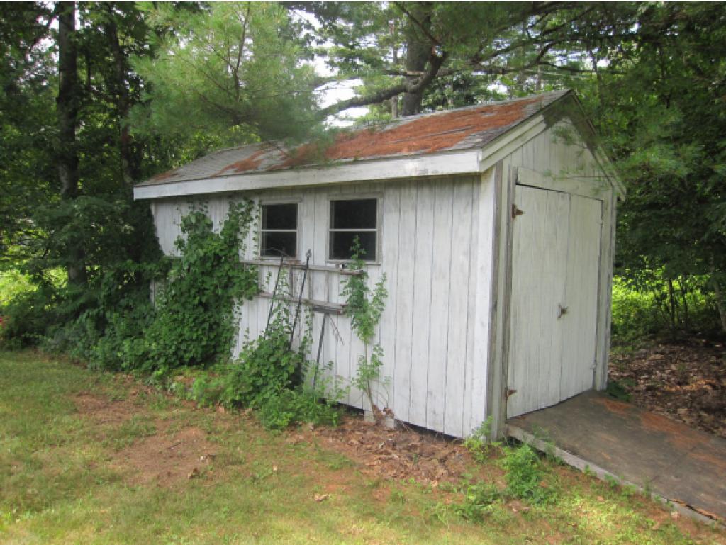 71 Martin Road Deering, NH 03244 - Photo 3 of 10