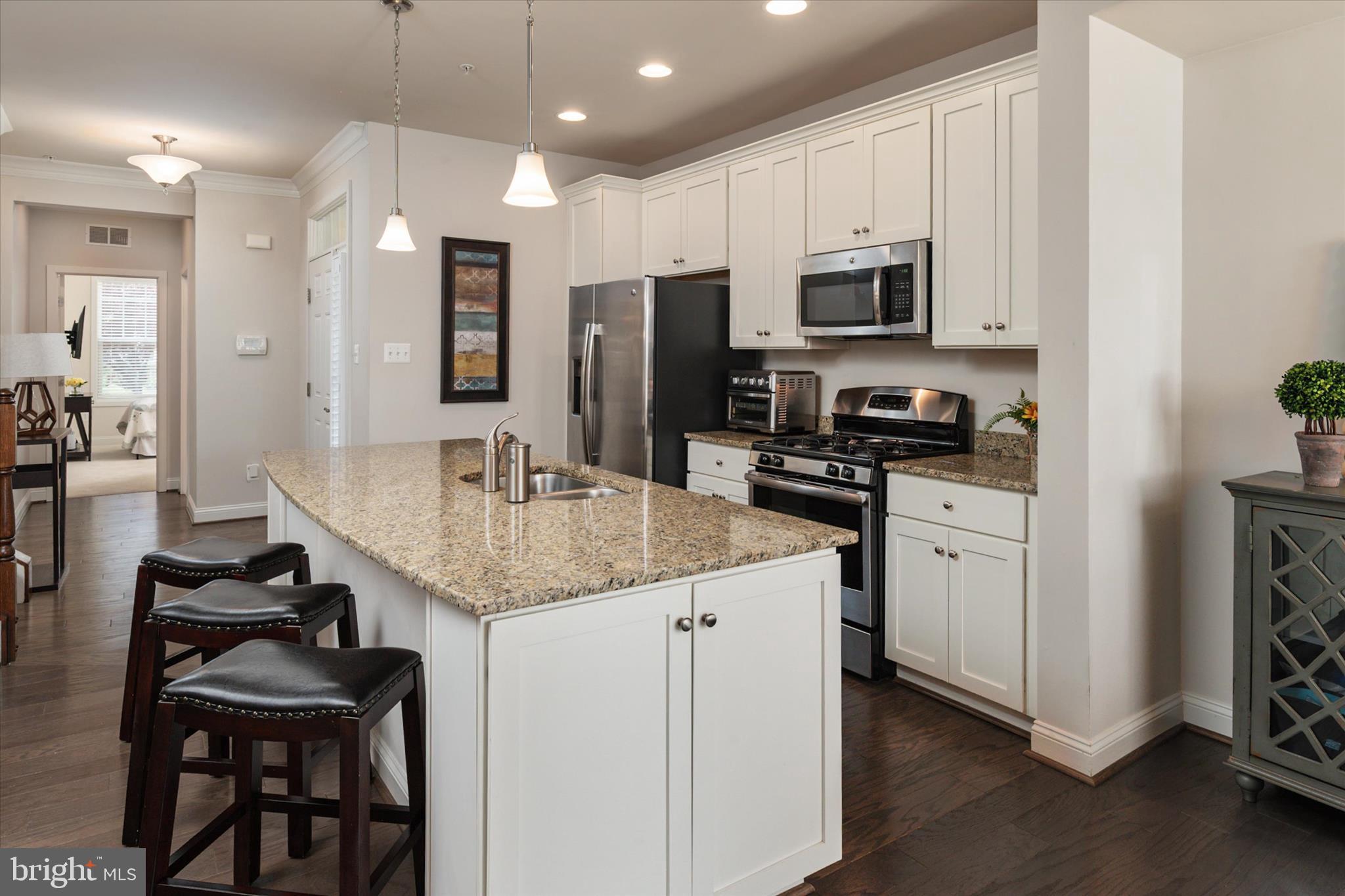 3108 Woodchuck Way Odenton, MD 21113 - Photo 10 of 51 Kitchen with Granite and SS Appliances
