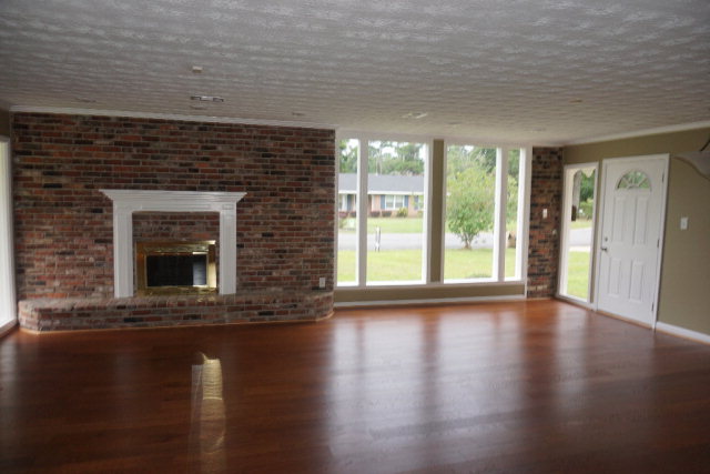 3319 Clairmont Road Columbus, GA 31906 - Photo 2 of 14 Greatroom