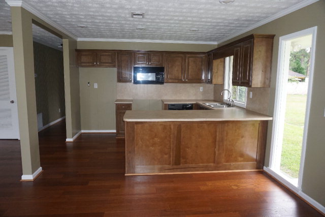 3319 Clairmont Road Columbus, GA 31906 - Photo 6 of 14 Kitchen