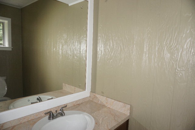 3319 Clairmont Road Columbus, GA 31906 - Photo 10 of 14 Master Bath