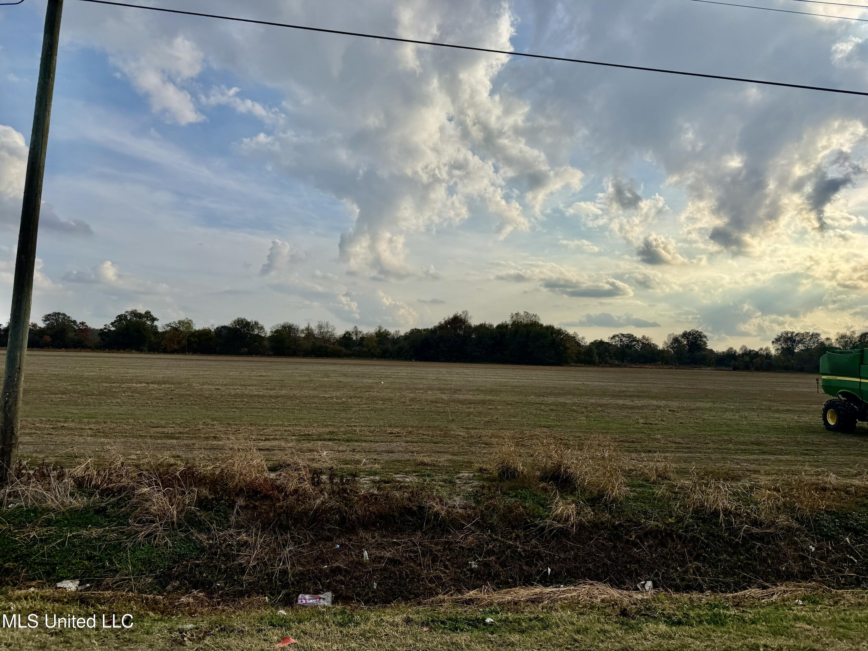 1250 V F W Road Greenville, MS 38701 - Photo 1 of 7 IMG_0728