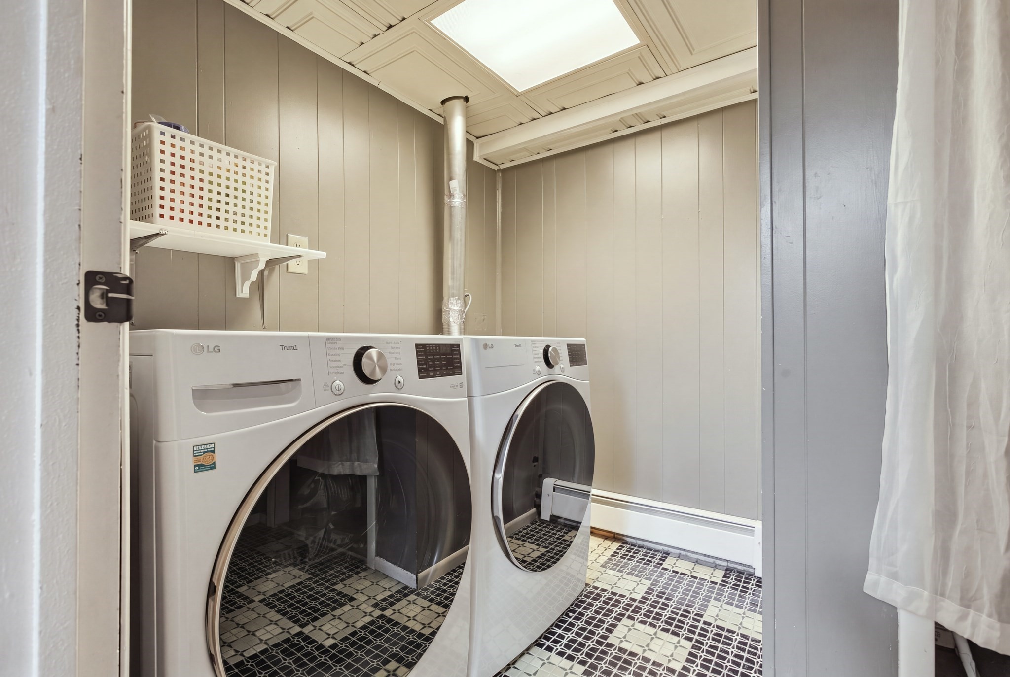 48 Gray Road Andover, MA 01810 - Photo 30 of 38 Gallery Image 30