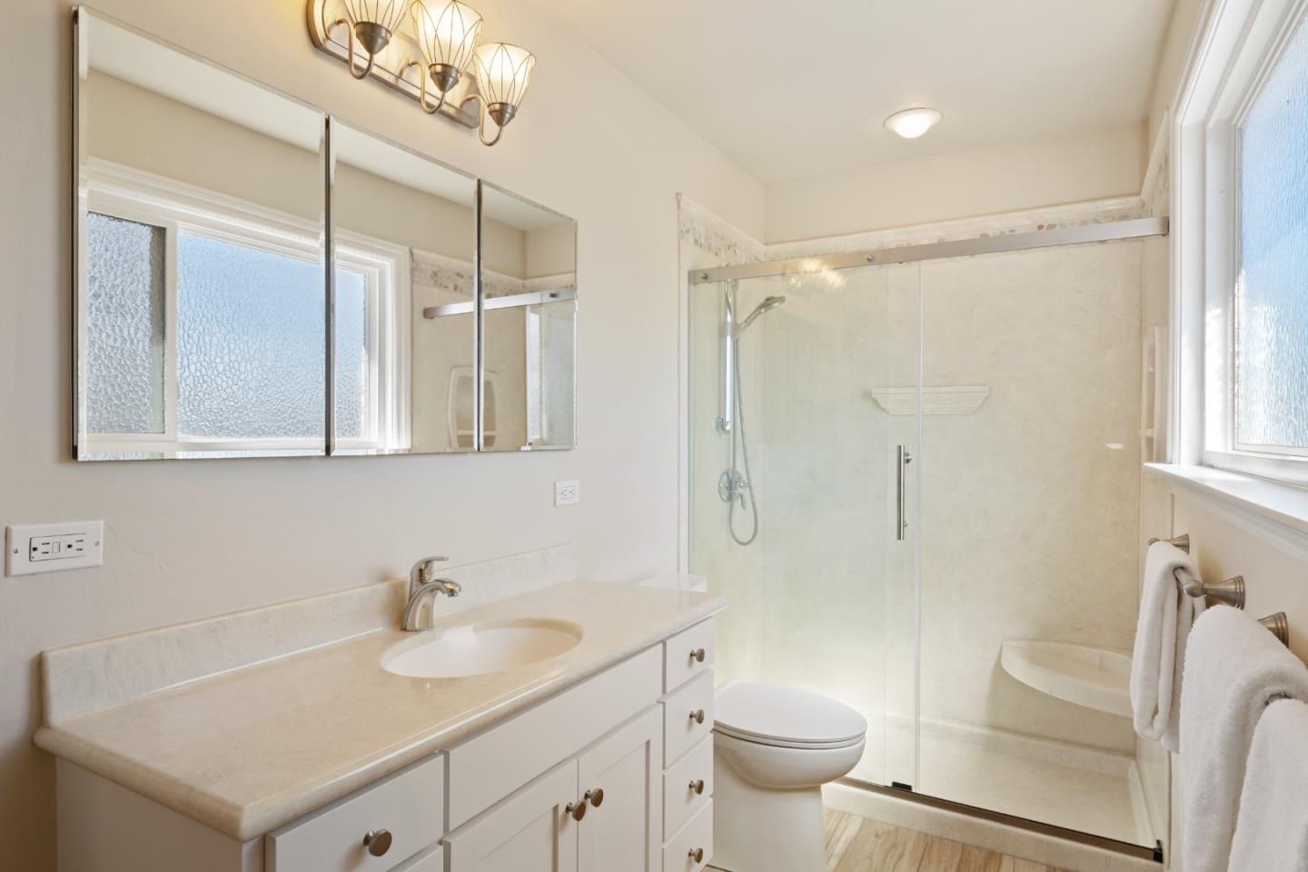 5087 Harwood Road San Jose, CA 95124 - Photo 24 of 37