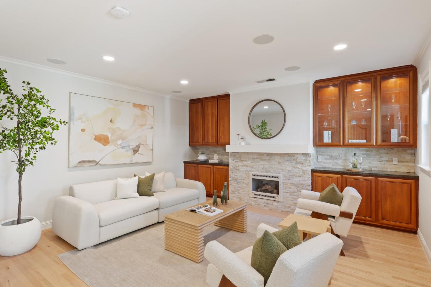 5087 Harwood Road San Jose, CA 95124 - Photo 7 of 37