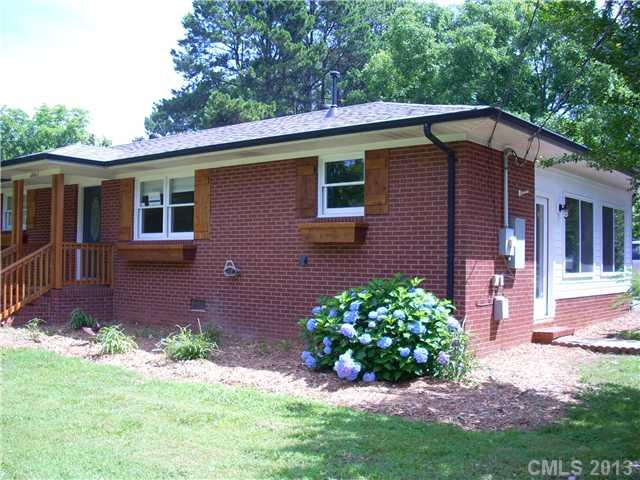 13317 Phillips Road Matthews, NC 28105 - Photo 14 of 16 Gallery Image 14