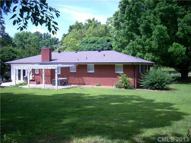 13317 Phillips Road Matthews, NC 28105 - Photo 15 of 16 Gallery Image 15